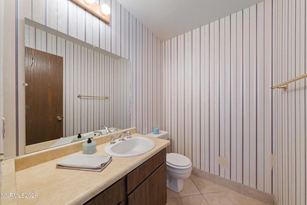 Image 8 of property listing at 4997 Reggie Road, Reno, NV 89502