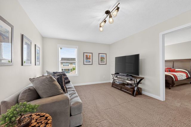 635 Sandhill Court, Delaware, OH 43015
