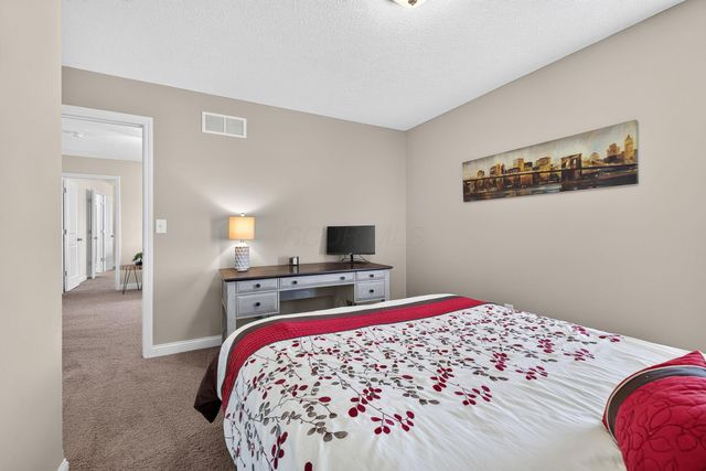 635 Sandhill Court, Delaware, OH 43015