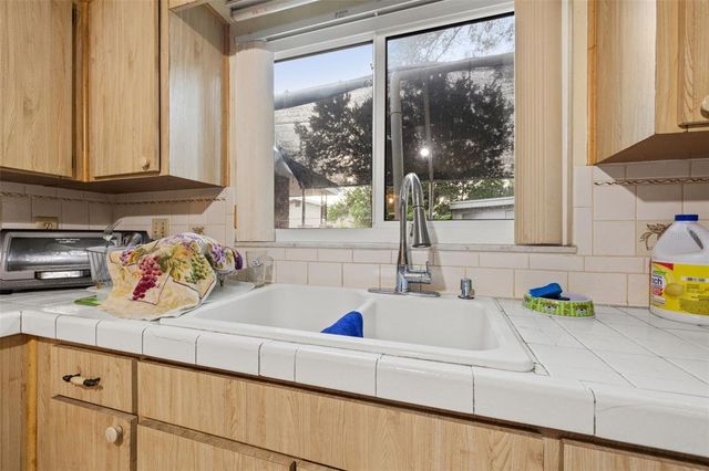 589 59TH STREET S, St Petersburg, FL 33707