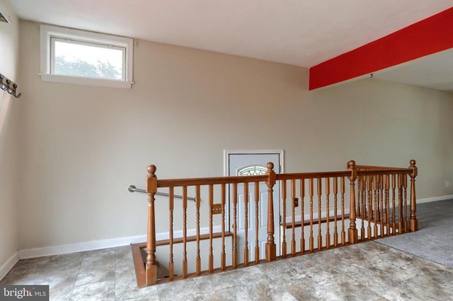 1132 CORNELL DR, Hummelstown, PA 17036