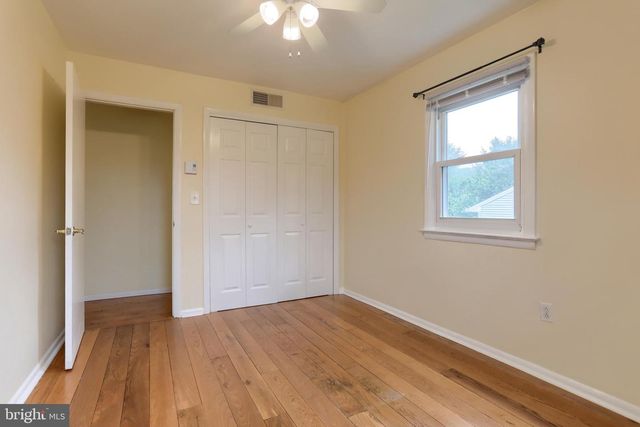 1132 CORNELL DR, Hummelstown, PA 17036
