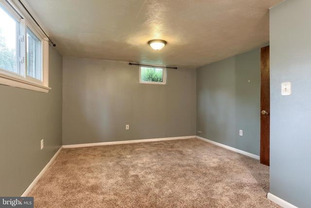 1132 CORNELL DR, Hummelstown, PA 17036