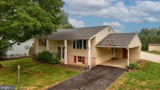 1132 CORNELL DR, Hummelstown, PA 17036