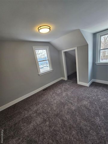 20737 Nummer Street, Warren, MI 48089