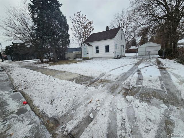 20737 Nummer Street, Warren, MI 48089