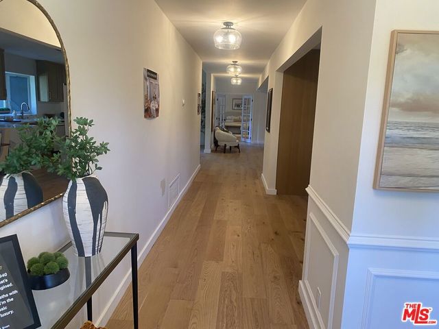 4559 Morella Avenue, Studio City, CA 91607