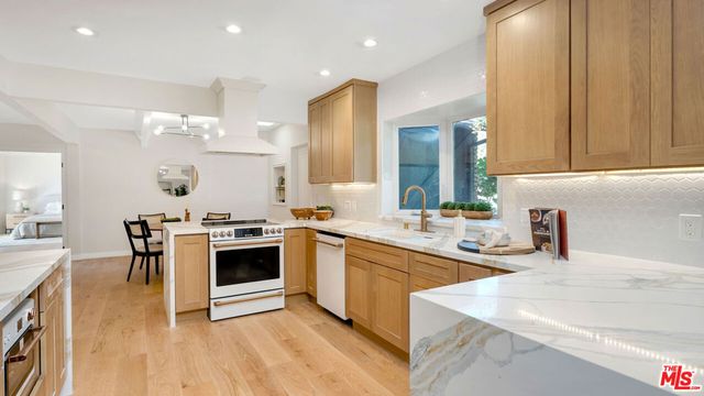 4559 Morella Avenue, Studio City, CA 91607