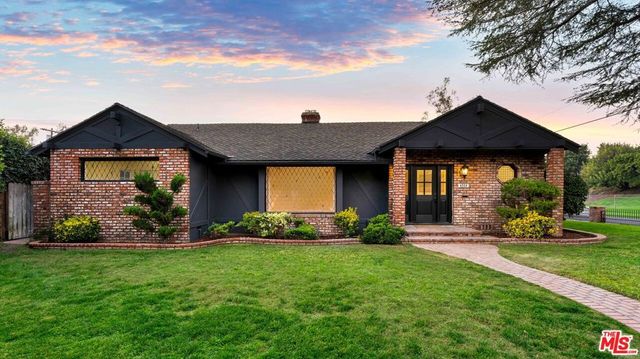 4559 Morella Avenue, Studio City, CA 91607