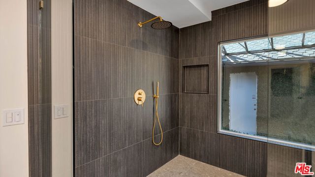 4559 Morella Avenue, Studio City, CA 91607