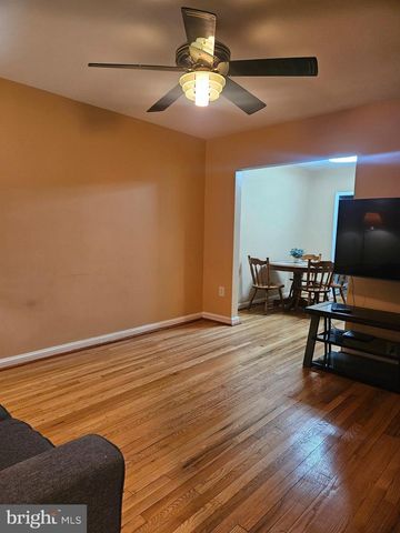 3443 CLAY ST NE, Washington, DC 20019