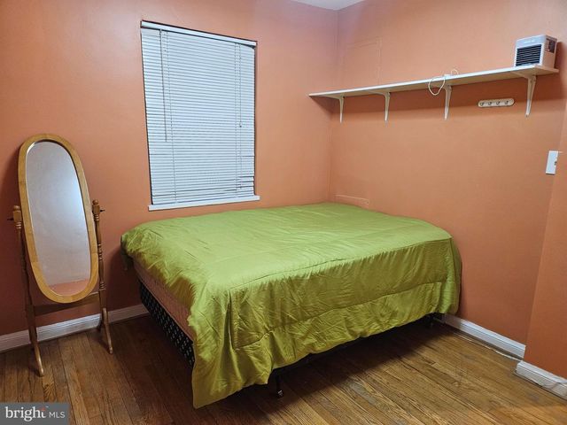 3443 CLAY ST NE, Washington, DC 20019