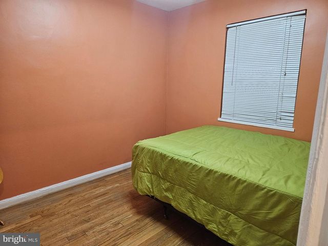 3443 CLAY ST NE, Washington, DC 20019