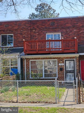 3443 CLAY ST NE, Washington, DC 20019