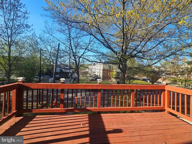 3443 CLAY ST NE, Washington, DC 20019
