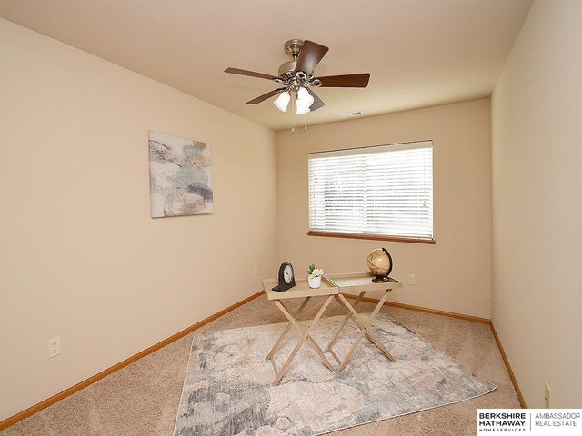 2432 Cedar Cove Road, Lincoln, NE 68507