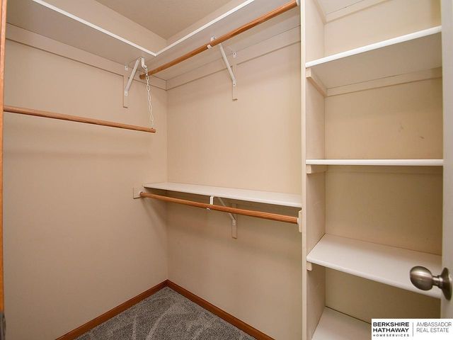 2432 Cedar Cove Road, Lincoln, NE 68507