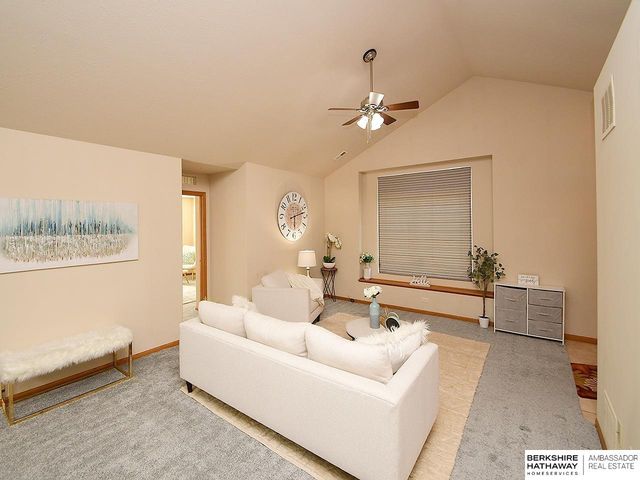 2432 Cedar Cove Road, Lincoln, NE 68507