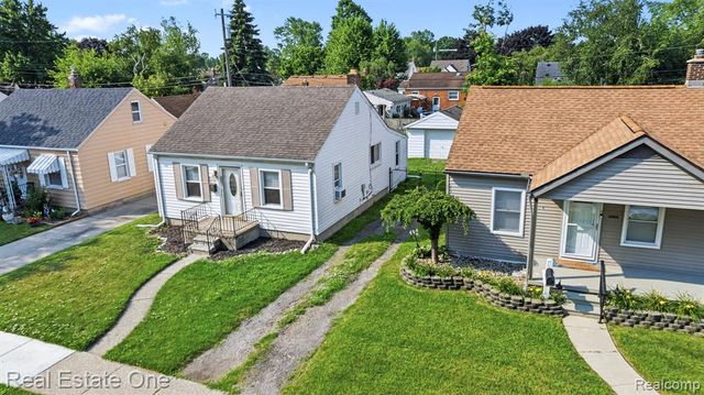 14987 University Street, Allen Park, MI 48101
