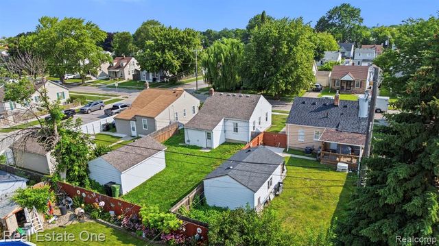 14987 University Street, Allen Park, MI 48101
