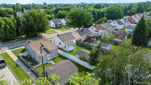 14987 University Street, Allen Park, MI 48101