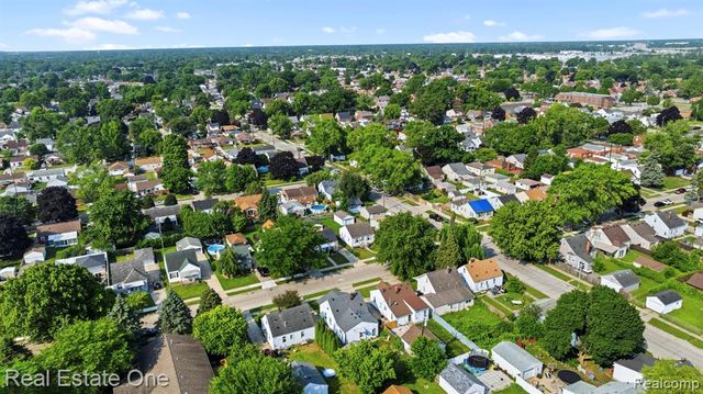 14987 University Street, Allen Park, MI 48101
