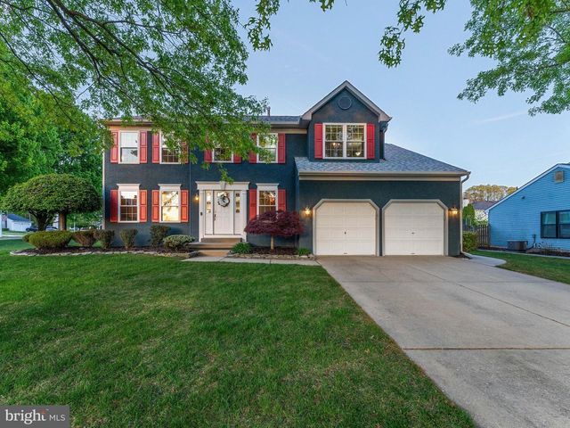 35 WHITALL DR, Sicklerville, NJ 08081