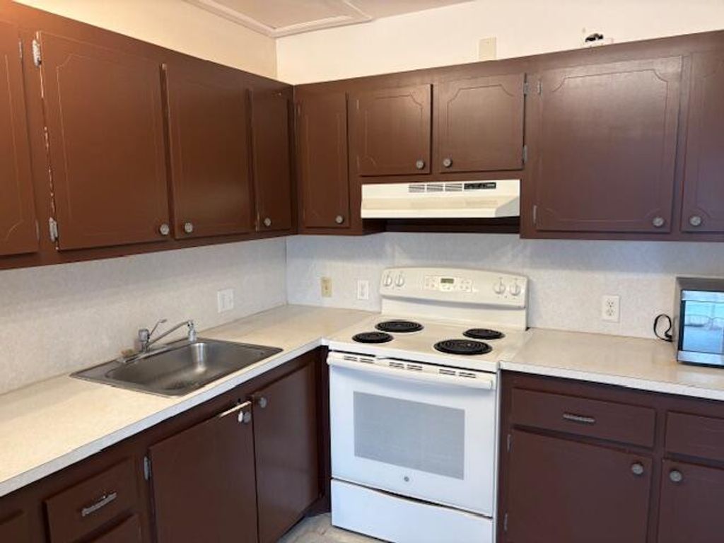 35 Mansfield A 35, Boca Raton, FL 33434