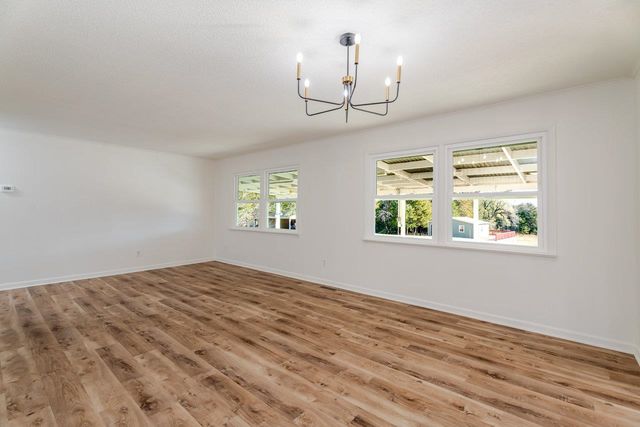 7698 NORTH VALLEY PIKE, Rockingham, VA 22802