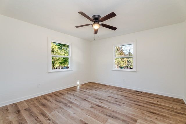 7698 NORTH VALLEY PIKE, Rockingham, VA 22802