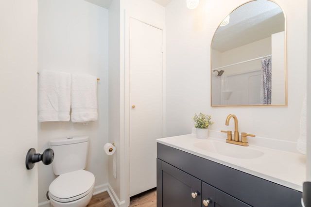 7698 NORTH VALLEY PIKE, Rockingham, VA 22802