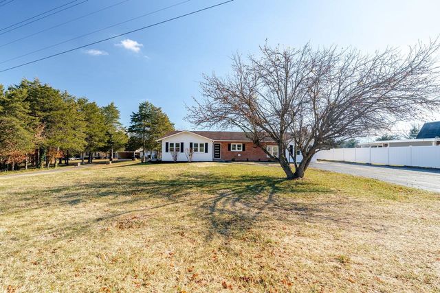 7698 NORTH VALLEY PIKE, Rockingham, VA 22802