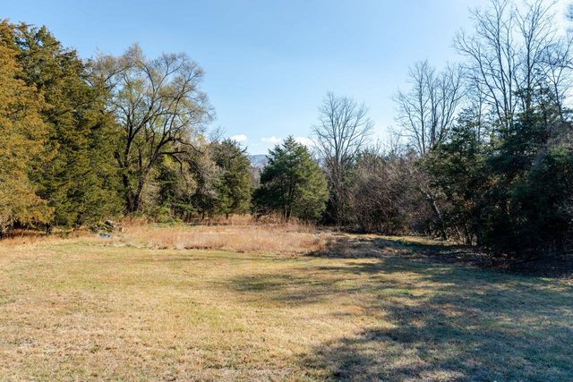 7698 NORTH VALLEY PIKE, Rockingham, VA 22802