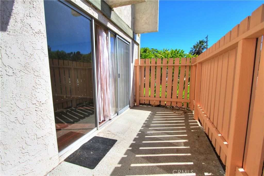 Image 14 of property listing at 2300 S Hacienda Boulevard G8, Hacienda Heights, CA 91745