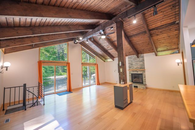 1375 Sheldon Hill Road, Wardsboro, VT 05355