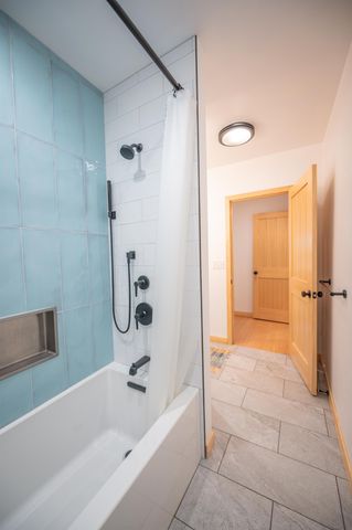 1375 Sheldon Hill Road, Wardsboro, VT 05355