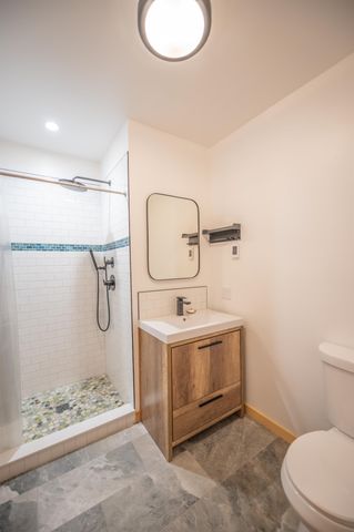 1375 Sheldon Hill Road, Wardsboro, VT 05355