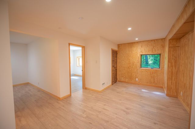 1375 Sheldon Hill Road, Wardsboro, VT 05355