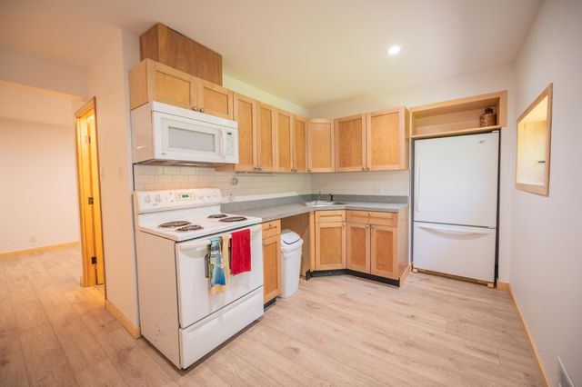 1375 Sheldon Hill Road, Wardsboro, VT 05355