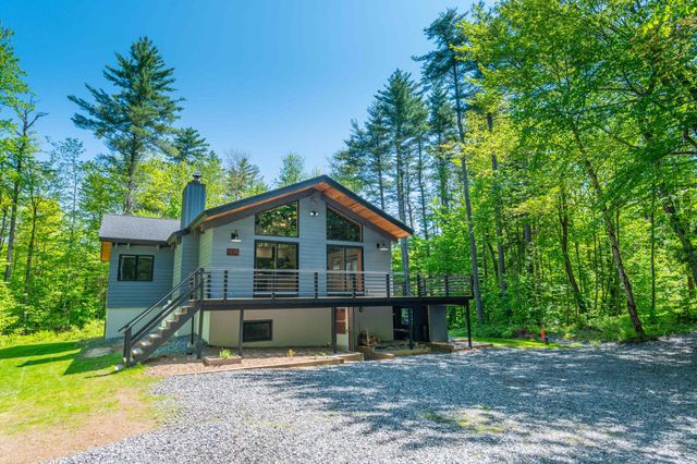 1375 Sheldon Hill Road, Wardsboro, VT 05355