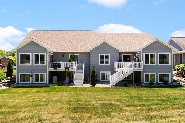 309 Pebble Brook Lane, Lodi, WI 53555