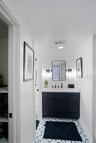 1212 Guadalupe ST 704, Austin, TX 78701