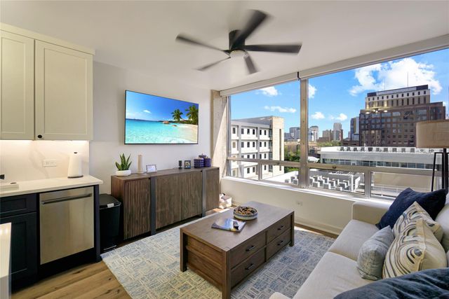 1212 Guadalupe ST 704, Austin, TX 78701