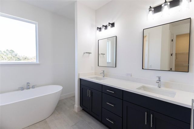 10735 PHILIPS LANDING COURT, Webster, FL 33597