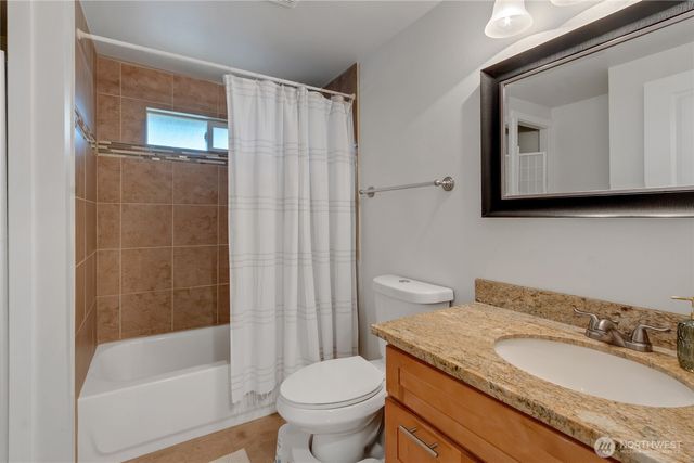 3131 S 368th Street, Federal Way, WA 98003