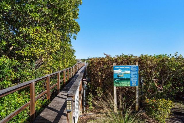 19519 GULF BOULEVARD 602, Indian Shores, FL 33785