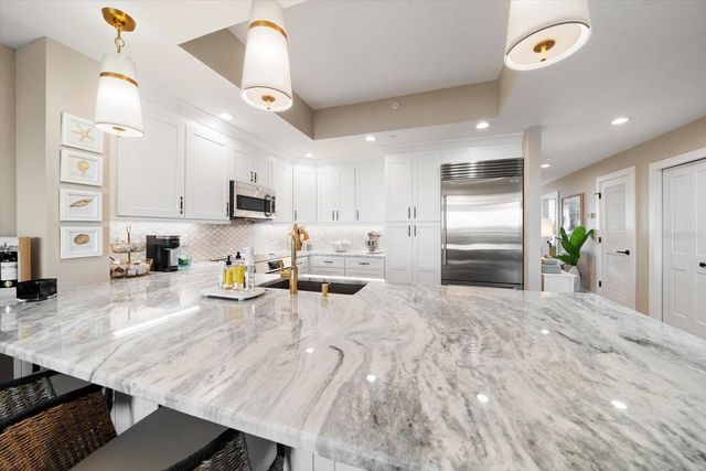 19519 GULF BOULEVARD 602, Indian Shores, FL 33785