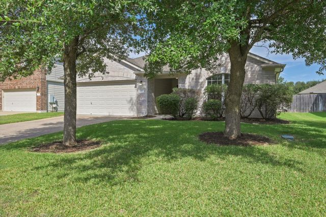 7817 Squirrel Hollow DR, Georgetown, TX 78628