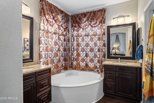 24080 N 72ND Place, Scottsdale, AZ 85255