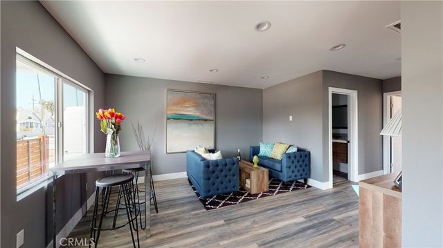 1939 W 36th Place, Los Angeles, CA 90018